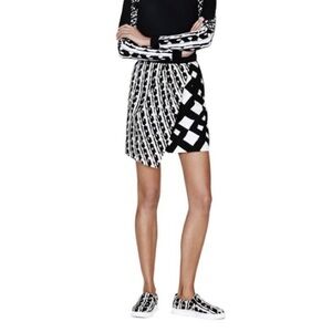 Peter Pilotto for Target Skirt -‎ Size 6. Never been worn. Pristine condition.